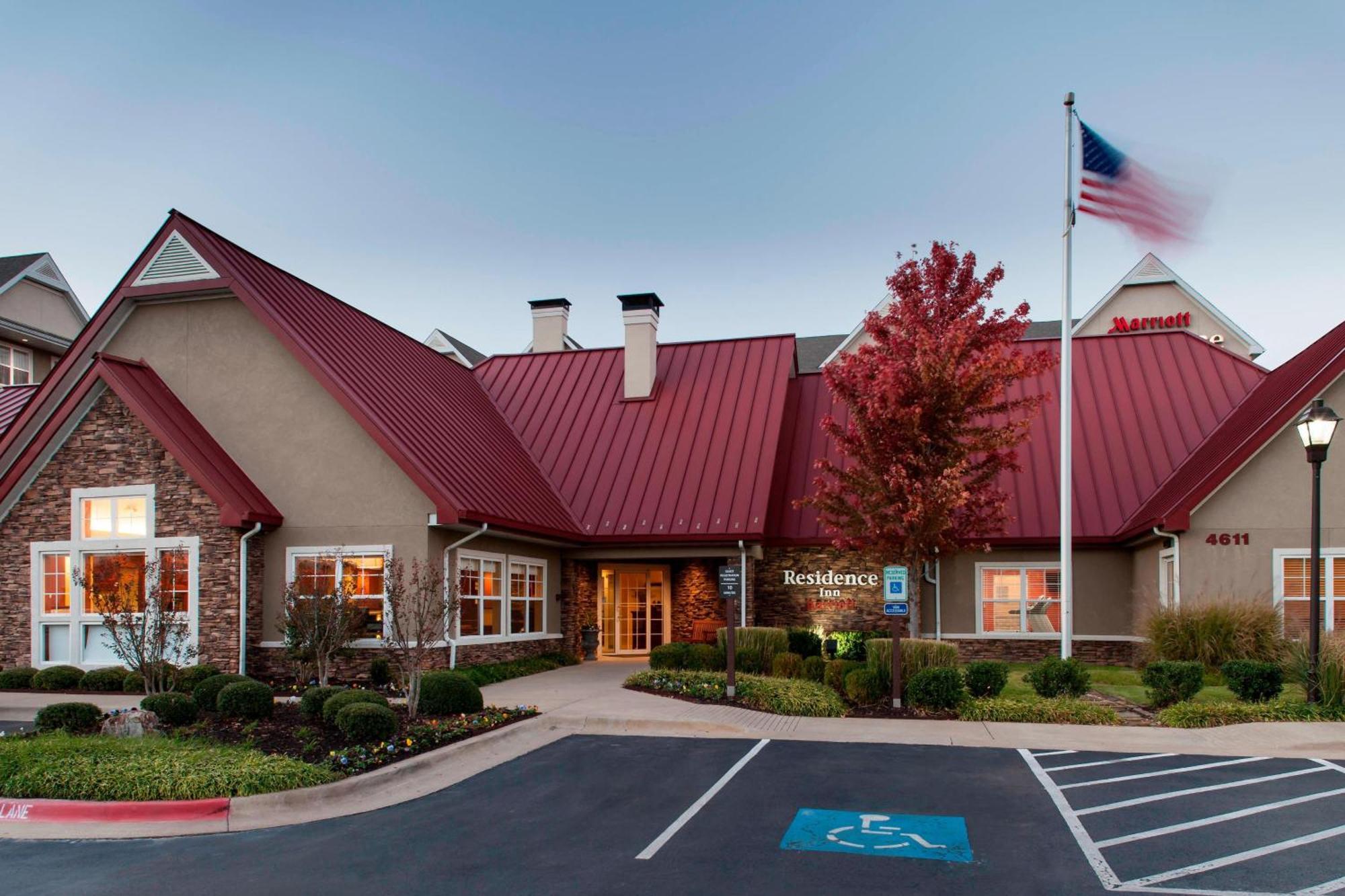 Residence Inn By Marriott Rogers Exterior photo